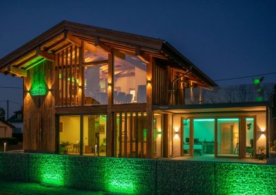 Holzhaus- und Holzbau-Architektur vom Profi - Mit Tirolia Altholz können Sie bauen!